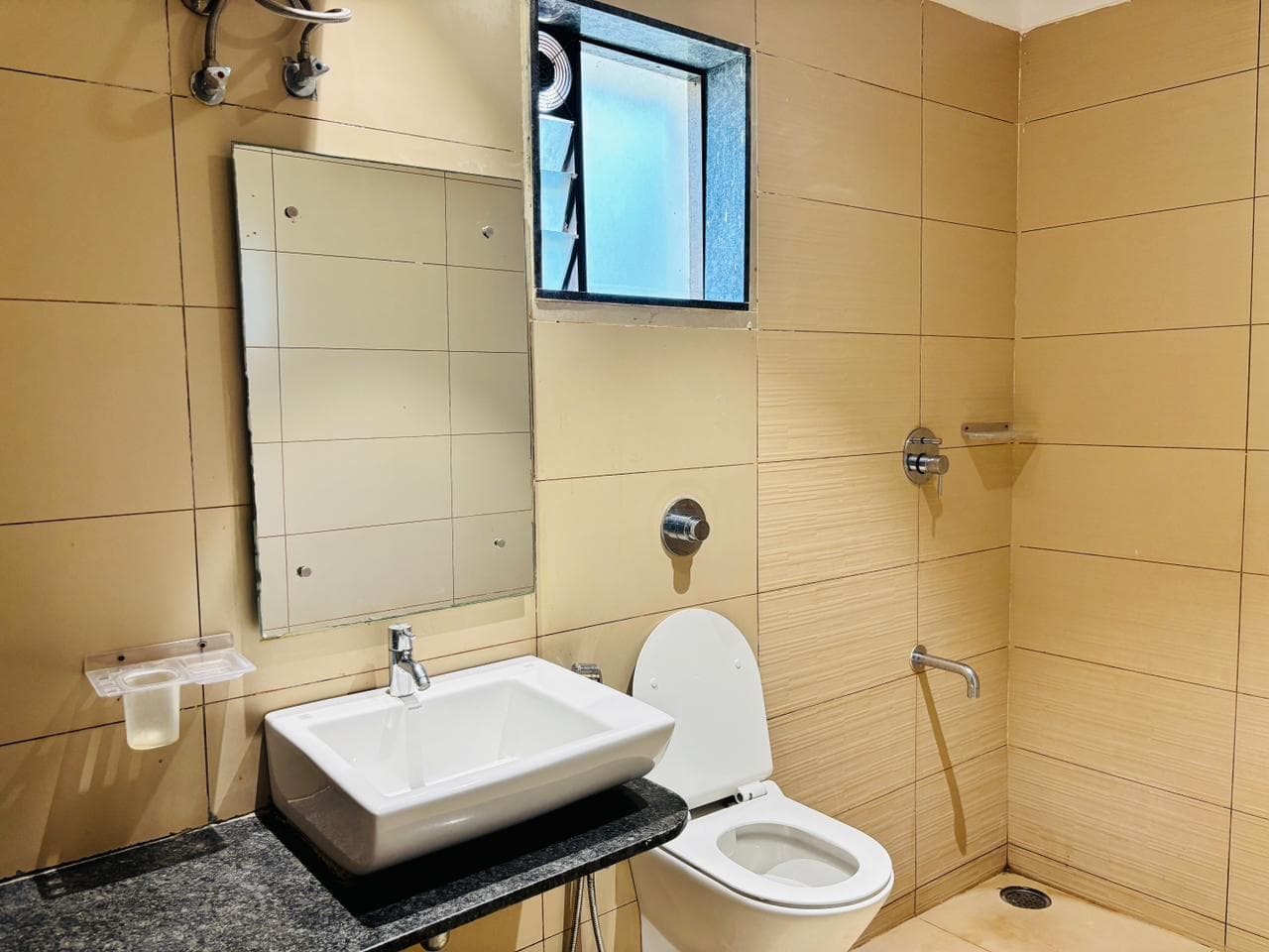 Executive Room A/C - View 6
