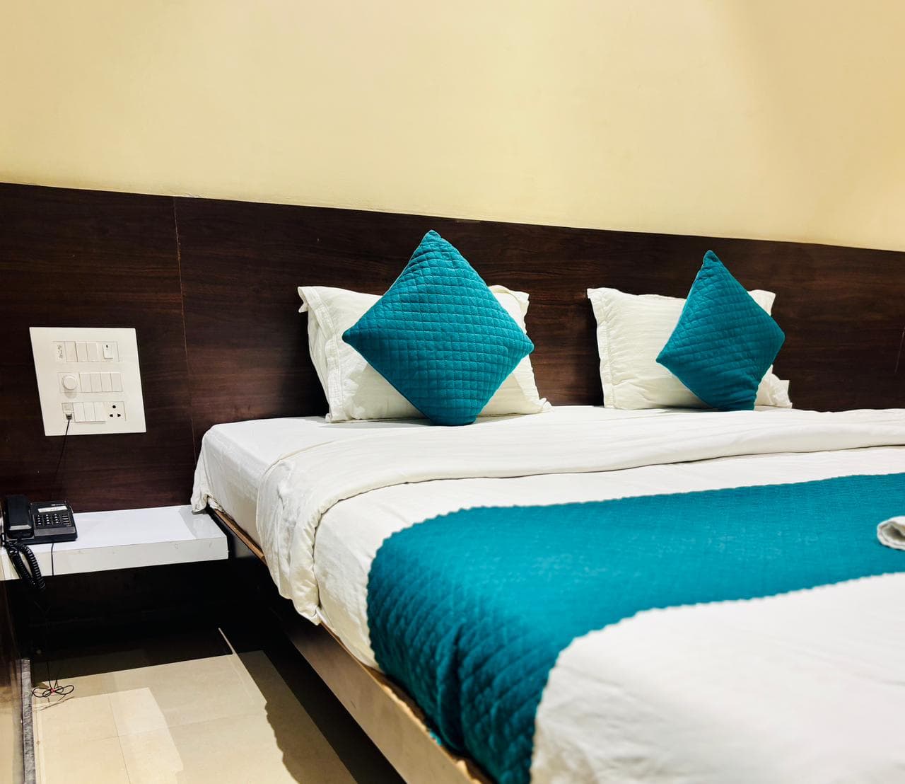 Suite Room A/C - View 5